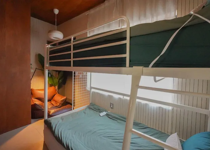 Yeonnam Rooftop 7min Walk From Hongdae Exit 3 ゲストハウス 4*