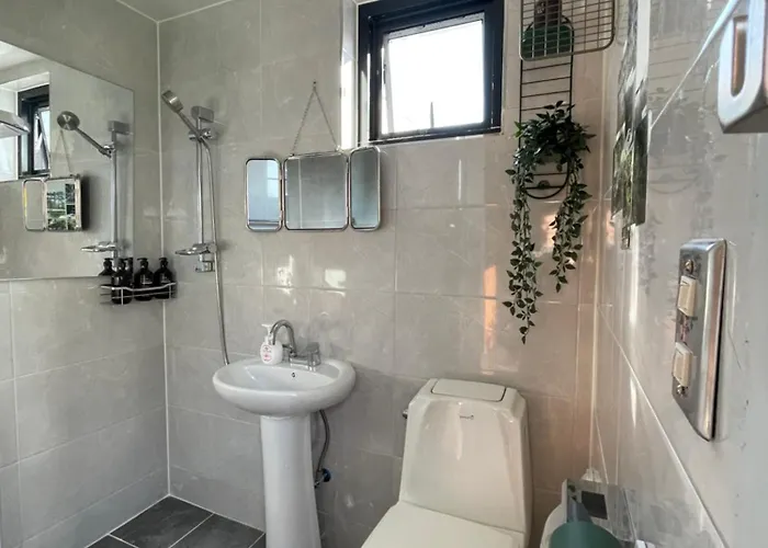 Yeonnam Rooftop 7min Walk From Hongdae Exit 3 ゲストハウス ソウル特別市
